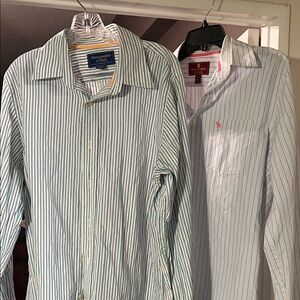Abercrombie & Fitch Men's Green and White Pinstripe Shirt
